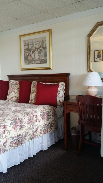 Sea Whale Motel Мидлтаун Экстерьер фото
